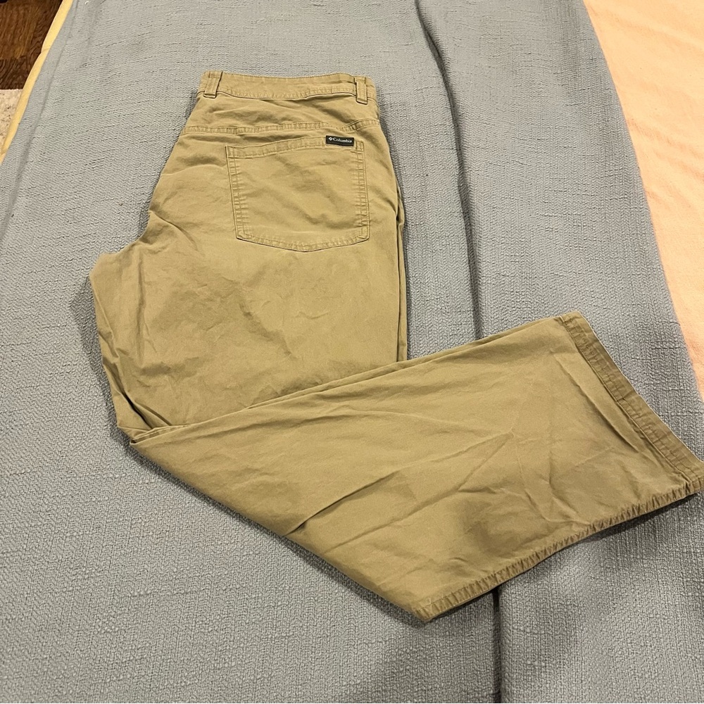 Columbia Men's Rapid Rivers Regular Fit Pants- Size 36x30 Khaki